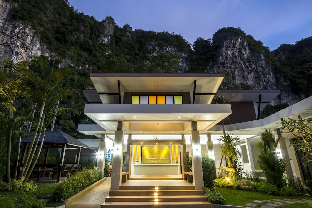Andaman Pearl Resort, Interior entrance, photo 2