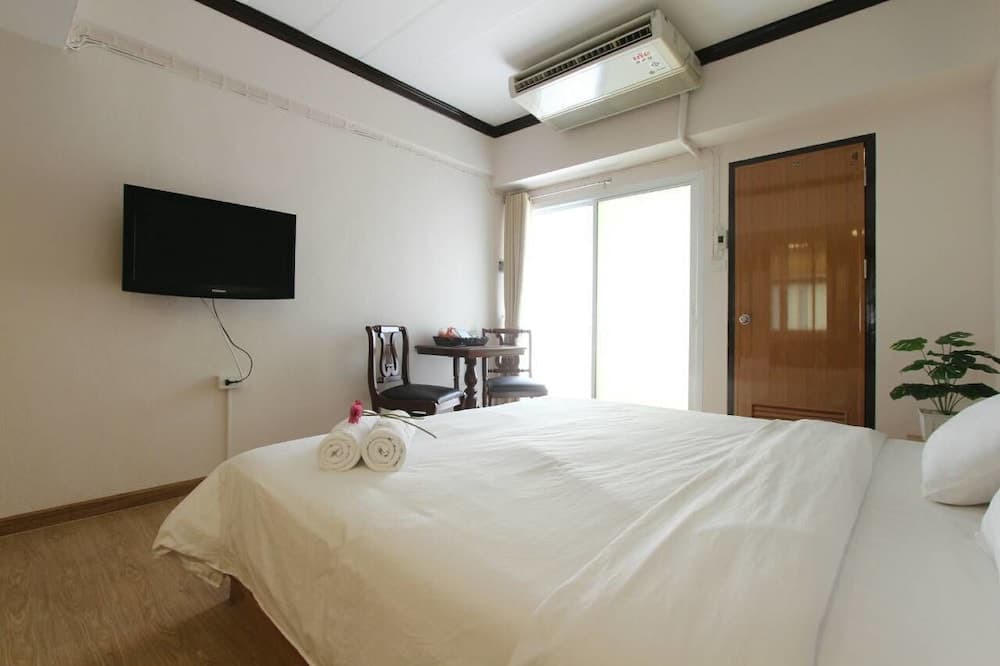 Beerapan Hotel, Room, photo 5