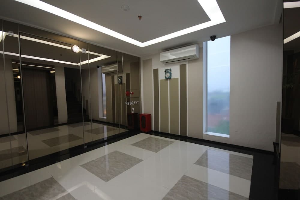 Harvia Suites, Interior entrance, photo 2