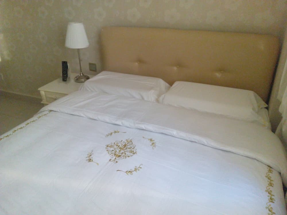 Jayleen Clarke Quay Hotel, Primary image, photo 1