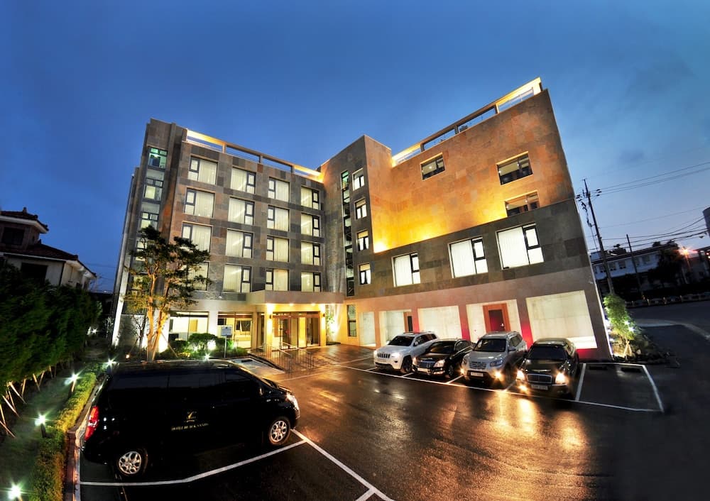 Black Sands Hotel, Primary image, photo 1