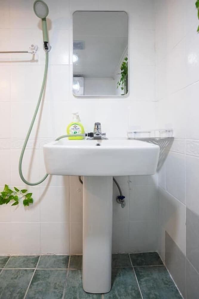 Stay Solar, Bathroom, photo 5