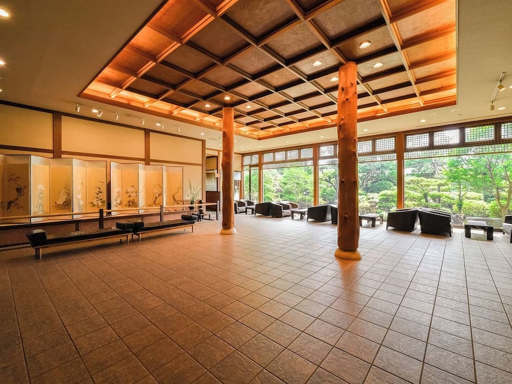 Haiya, Interior entrance, photo 2