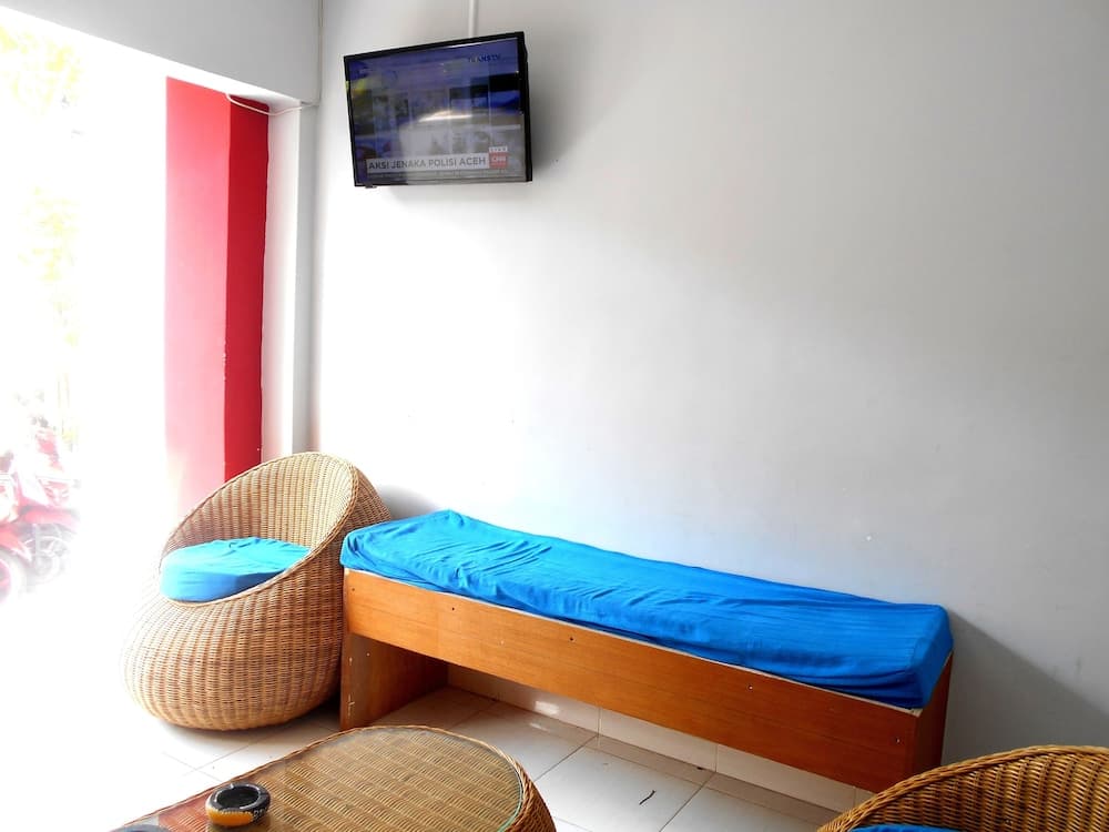 Spunky Premiere Kuta, Lobby sitting area, photo 4