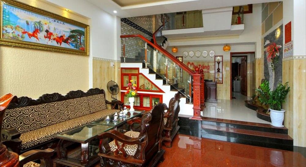 White Cloud Homestay, Lobby sitting area, photo 3