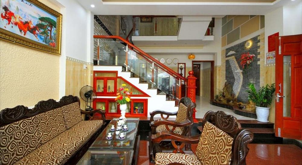 White Cloud Homestay, Lobby sitting area, photo 4