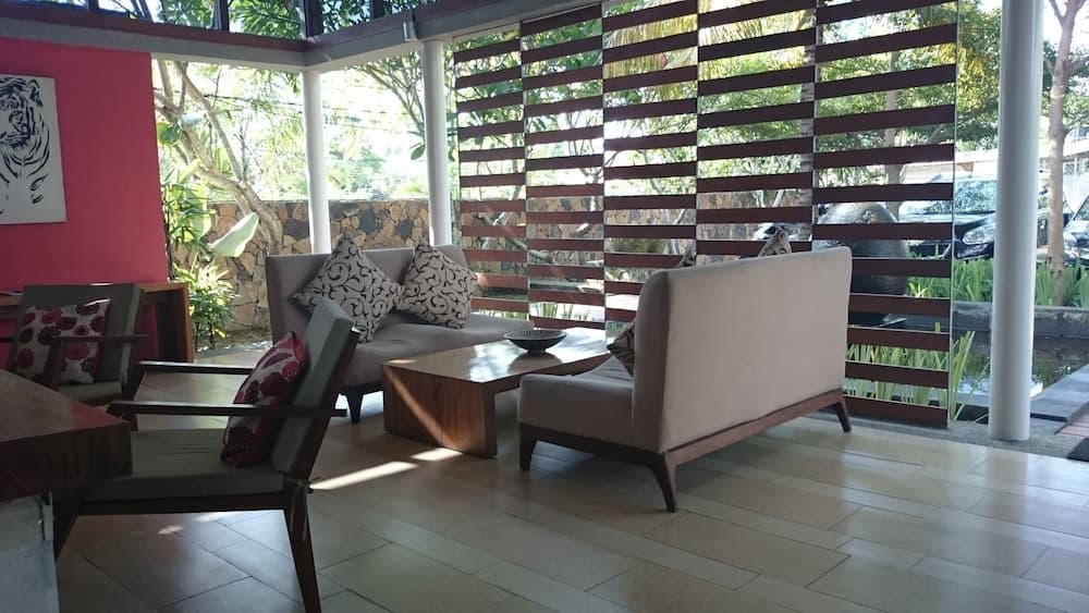 K2 Eco Boutique Lombok, Lobby sitting area, photo 5
