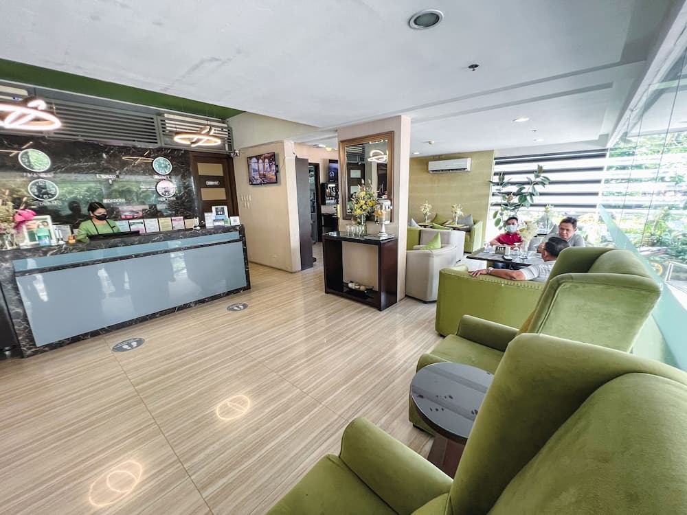 88 Courtyard Hotel, Lobby, photo 3