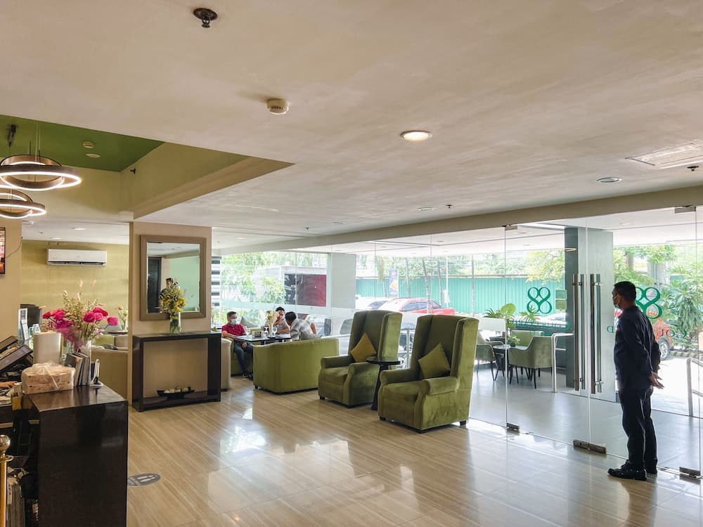 88 Courtyard Hotel, Lobby, photo 1
