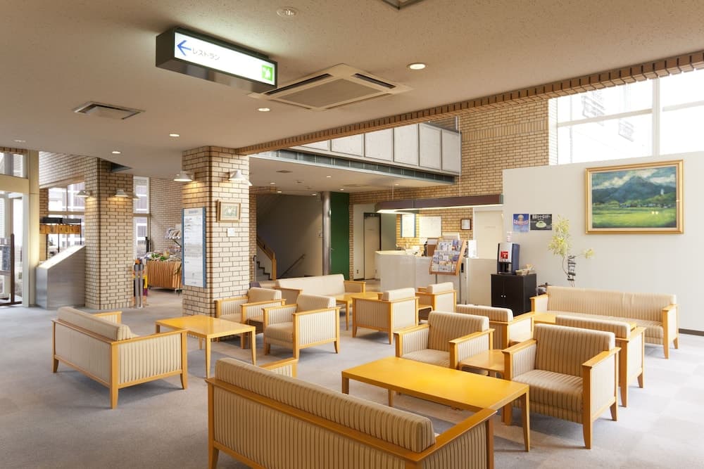 Sunrise Awaji, Lobby sitting area, photo 3