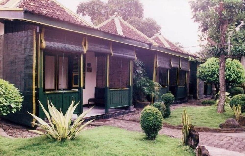 Hotel Batik Yogyakarta, Primary image, photo 1