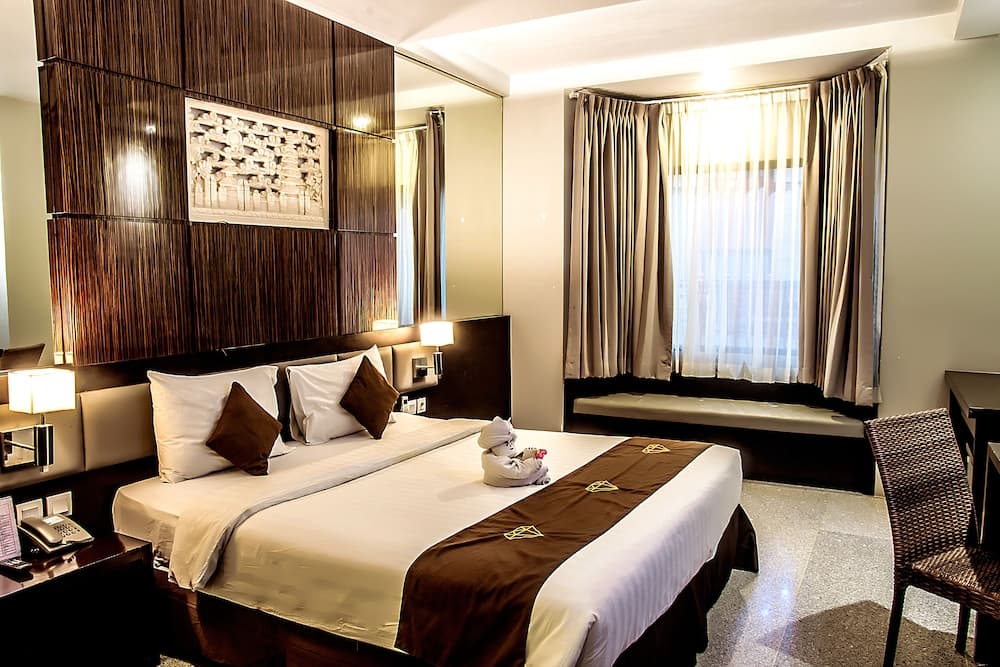 Famous Hotel Kuta, Room, photo 5
