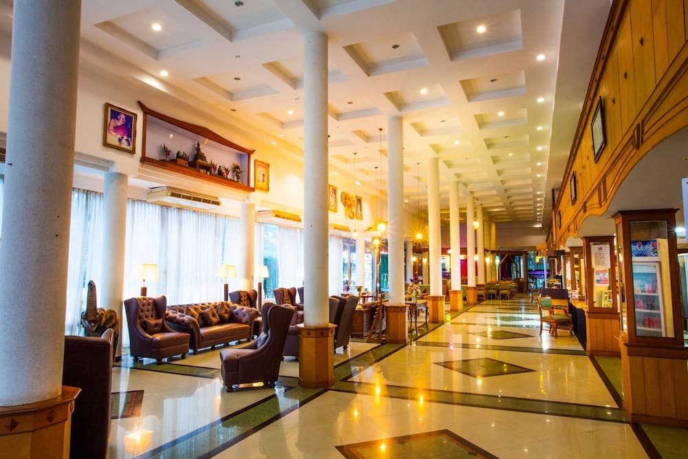 NH Elegant Hotel, Lobby, photo 3