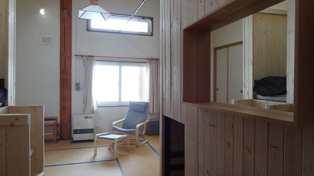 No Track - Hostel, Room, photo 4