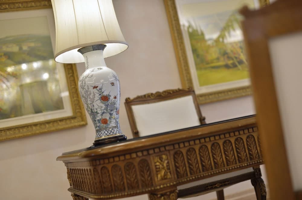 Kamakura Park Hotel, Concierge desk, photo 4
