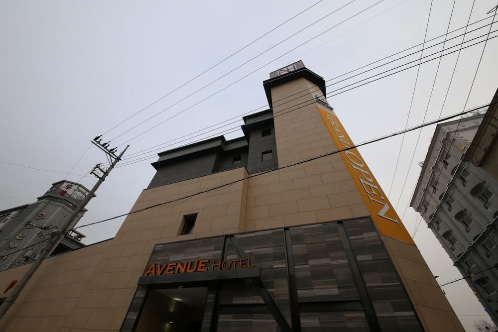 Avenue Hotel, Primary image, photo 1
