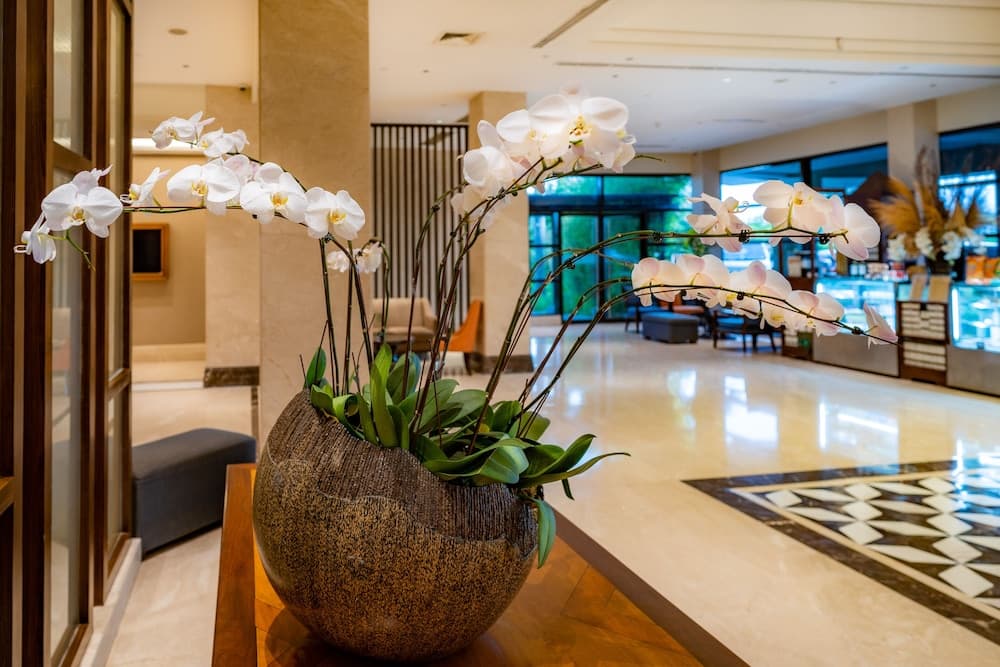 The Bayleaf Cavite, Lobby, photo 3