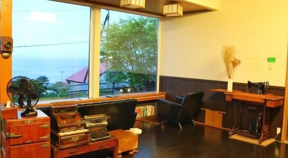 Hakodateyama Guest House - Hostel, Lobby, photo 3