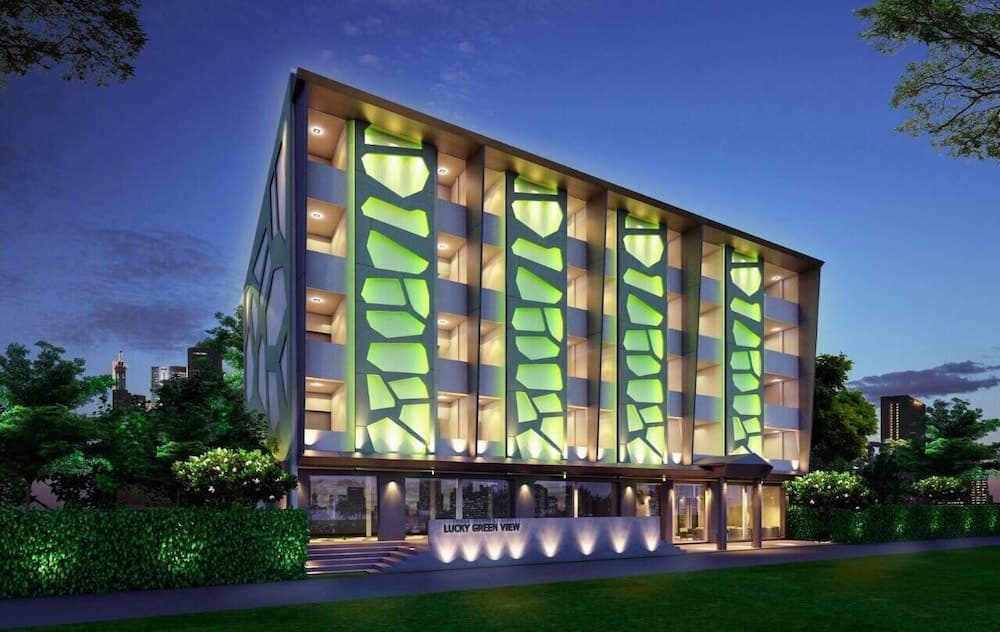 Lucky Green View, Primary image, photo 1