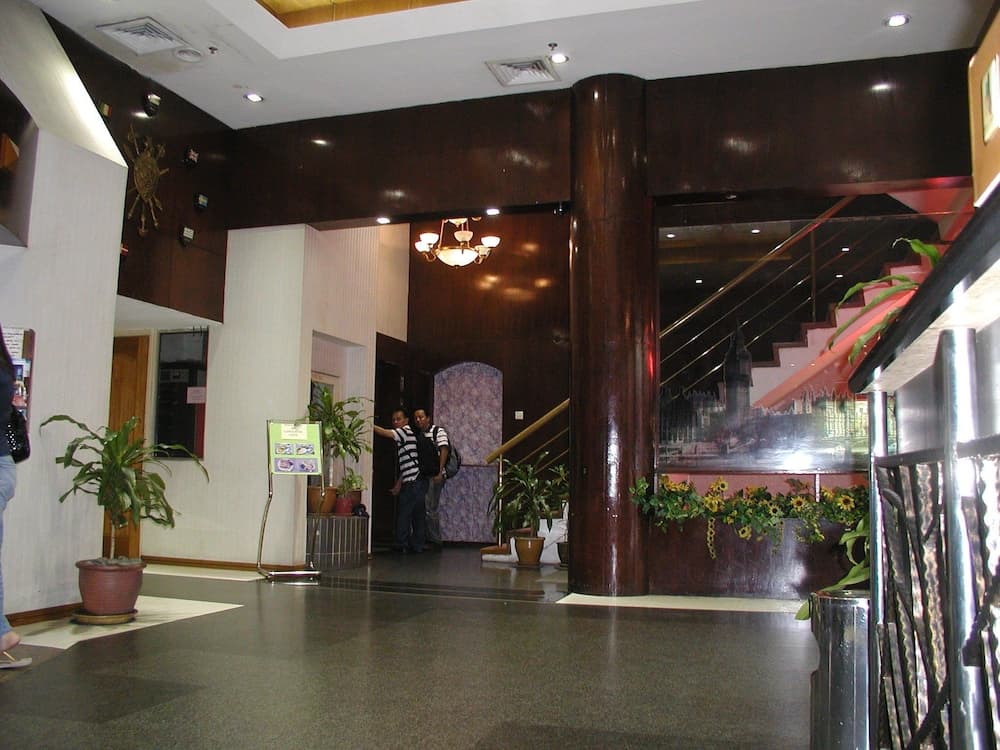 Cardogan Hotel, Lobby, photo 3