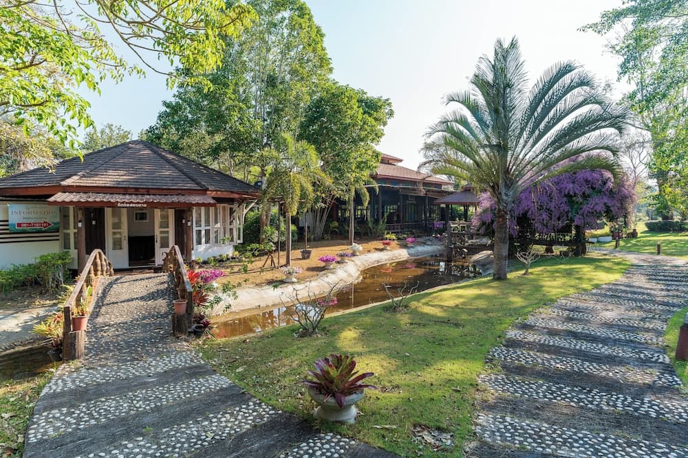 De Bua Valley, Reception, photo 4