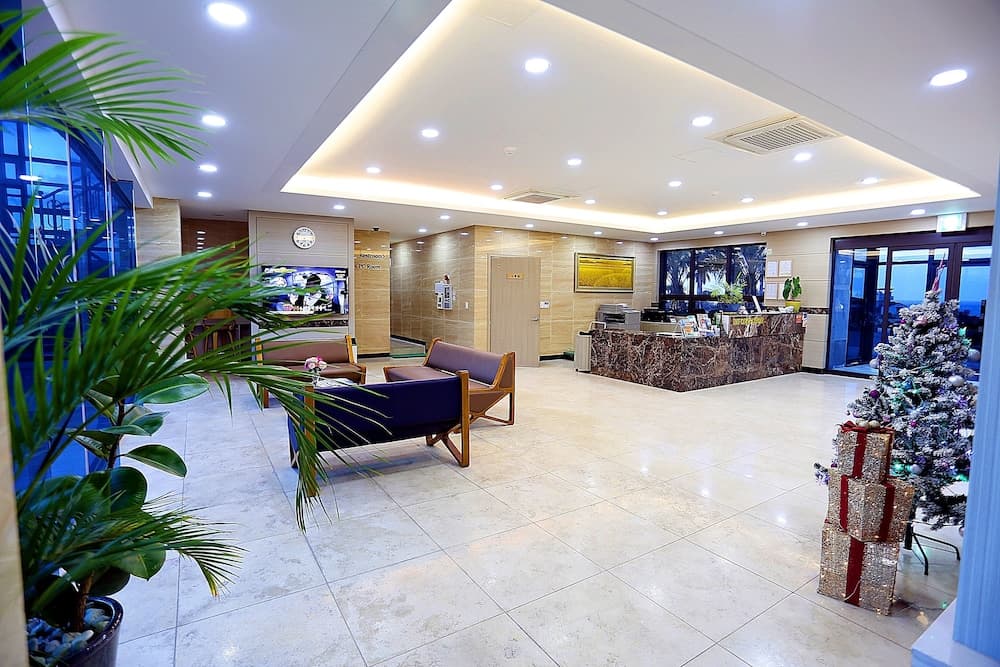 Jeju Resort, Concierge desk, photo 3