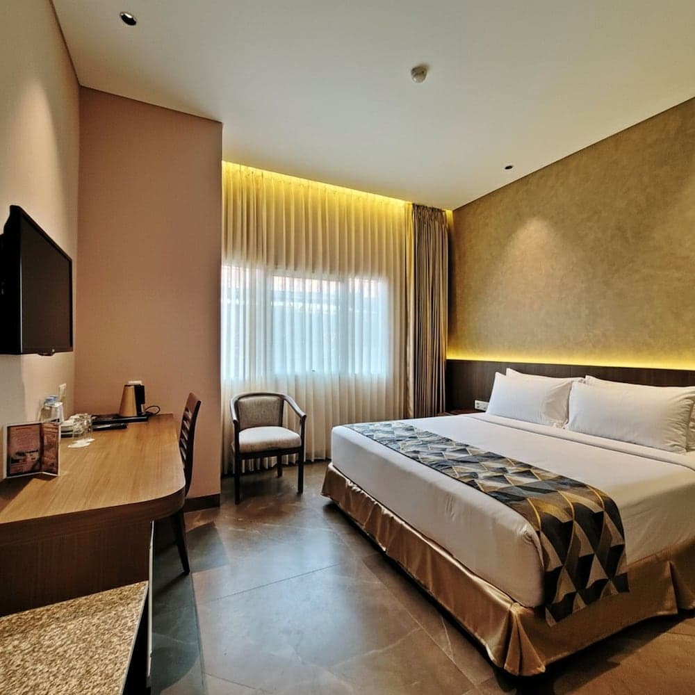 Classic Hotel, Primary image, photo 1