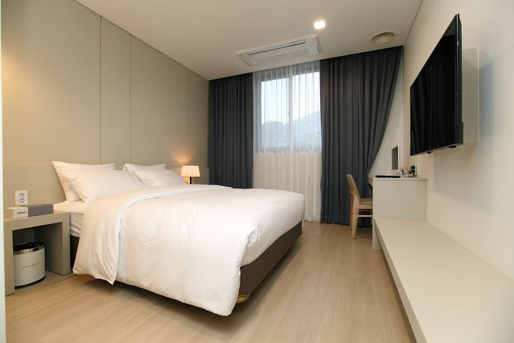 Bricks Hotel, Room, photo 4