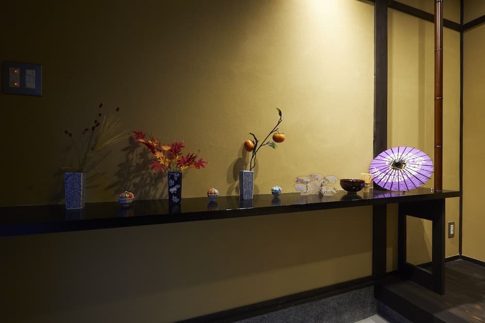 Rinn Umekoji, Interior entrance, photo 4