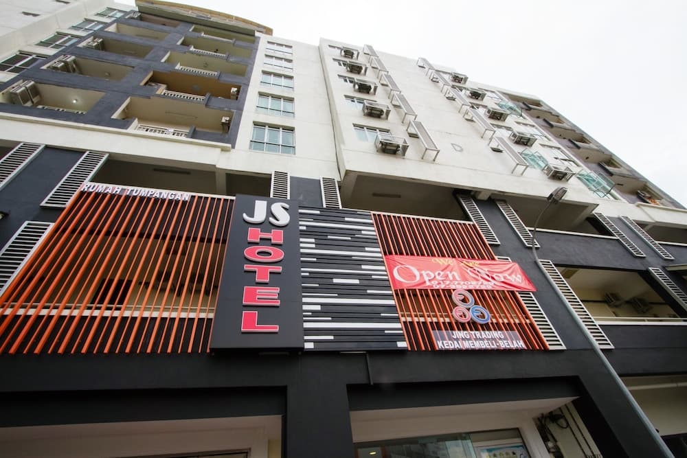 JS Hotel, Primary image, photo 1