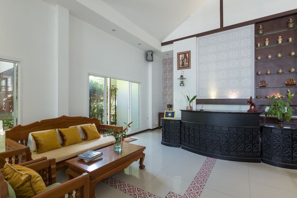 The Lantern Hostel and SPA, Reception, photo 3
