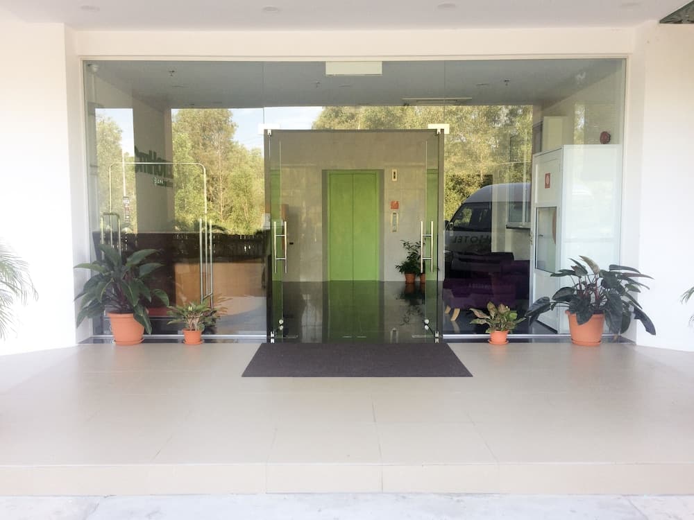 New Glow Hotel Miri, Primary image, photo 1