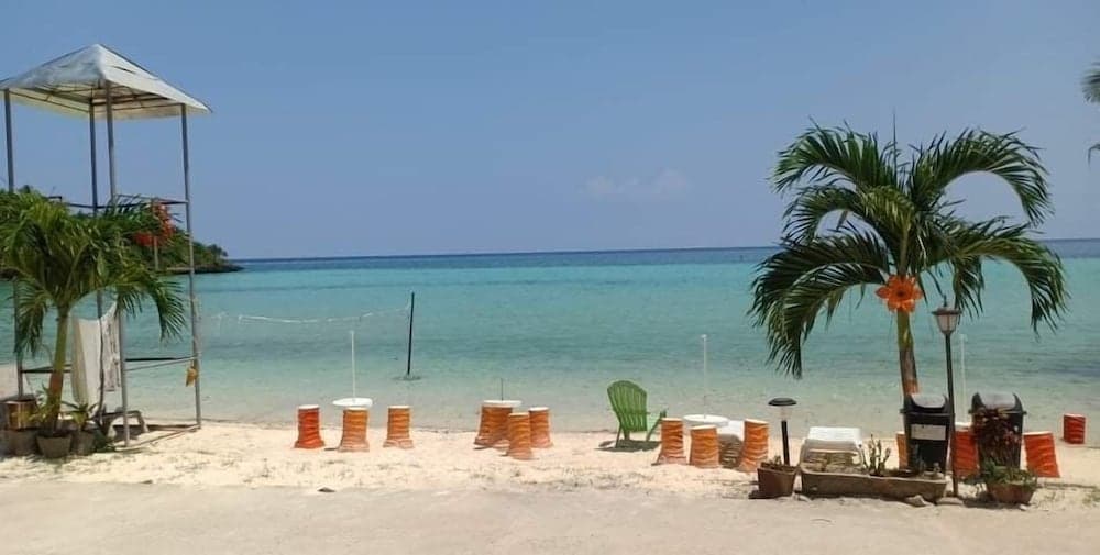 Aizawa Beach Resort, Primary image, photo 1