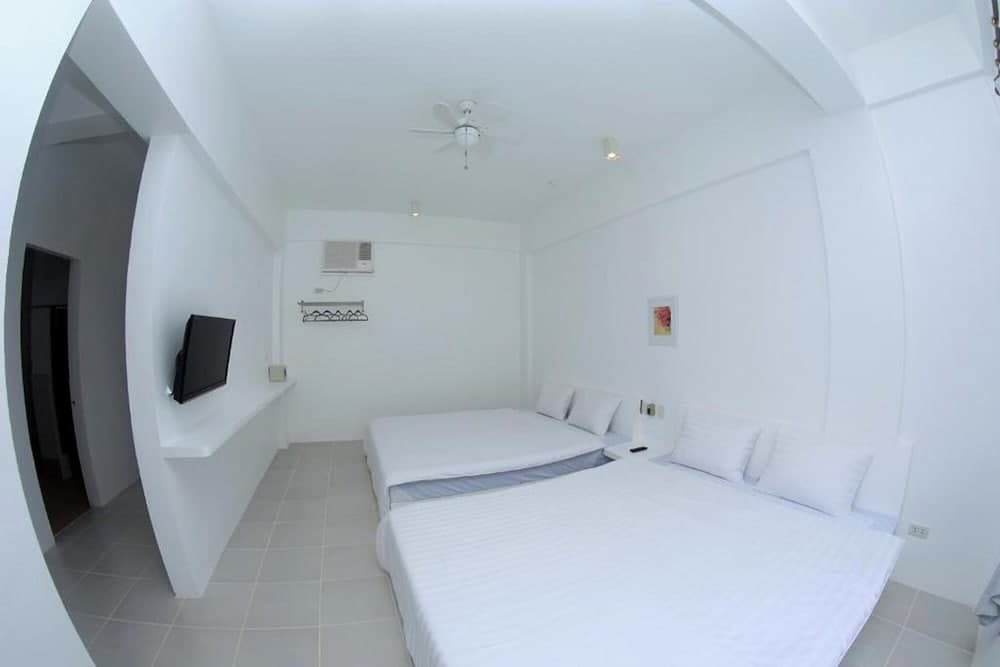 Coron Bluewave Hotel, Room, photo 3
