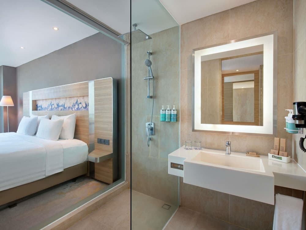 Novotel Samator Surabaya Timur, Room, photo 5