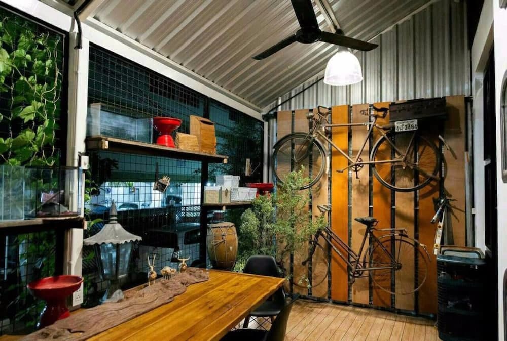 Popcorn House Ratchada, Lobby sitting area, photo 2