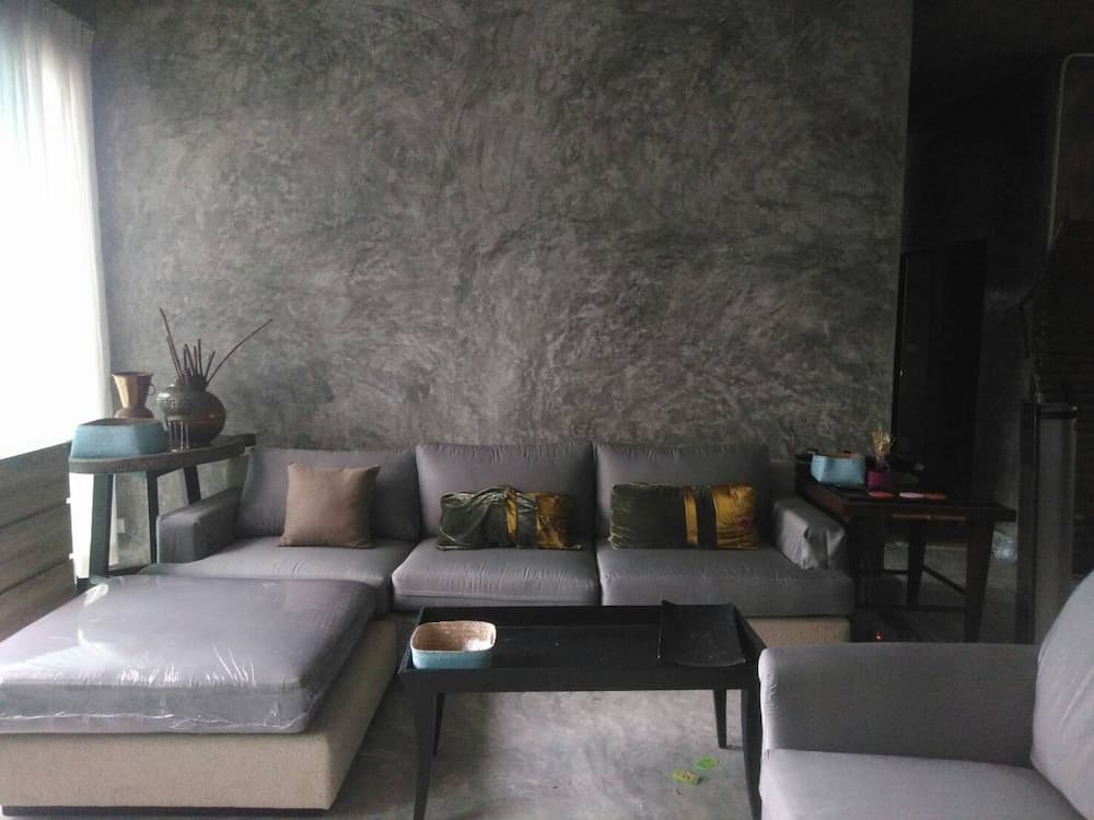 Phuchada Residence, Lobby sitting area, photo 2