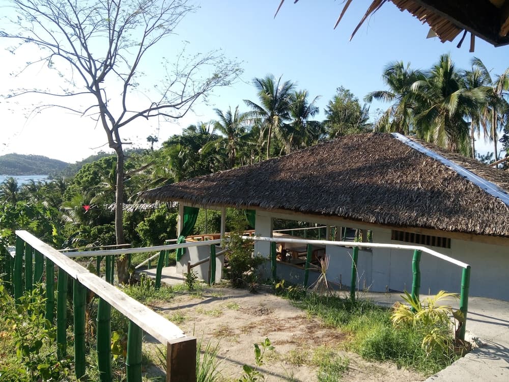 Dahilig Resort, Interior entrance, photo 2