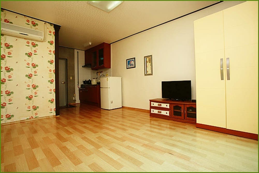 First Pension, Room, photo 5
