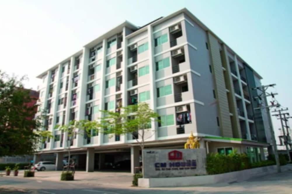 CM House, Primary image, photo 1