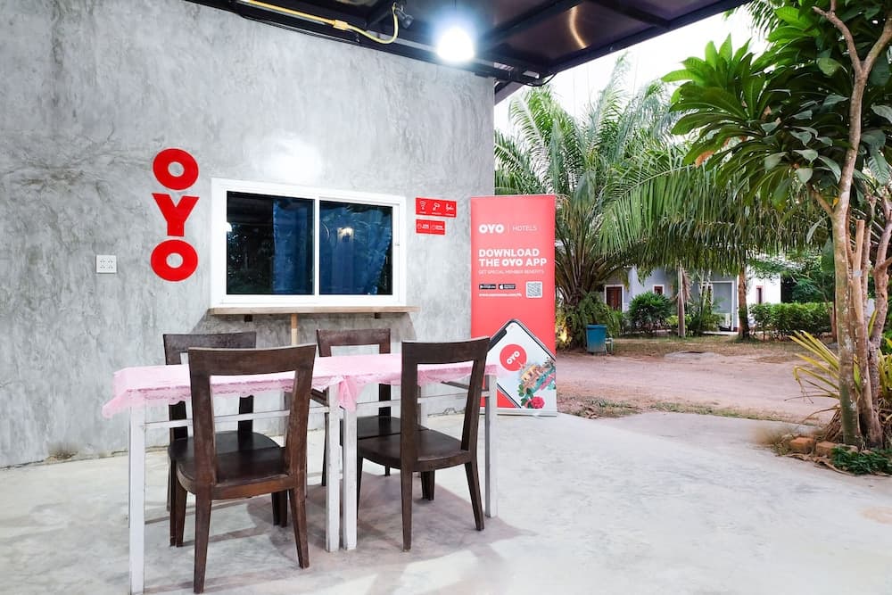 OYO 690 Bann Supansa Resort, Reception, photo 5