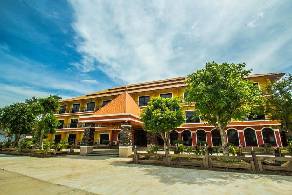 Maladee Hotel, Primary image, photo 1