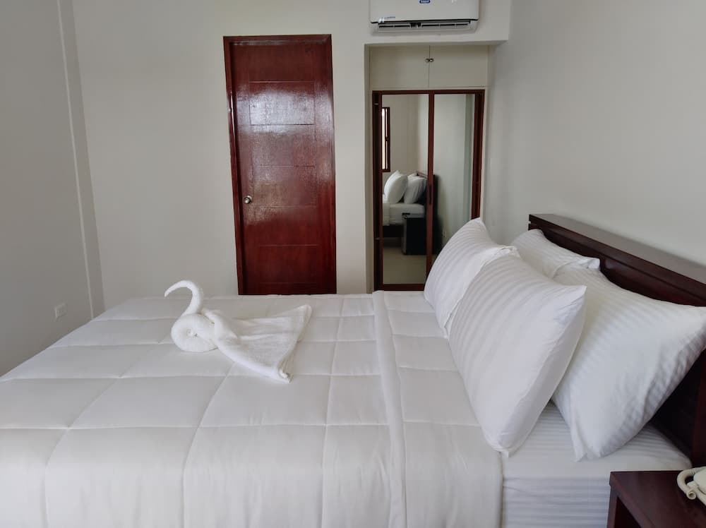 Nirvana Resort, Room, photo 5