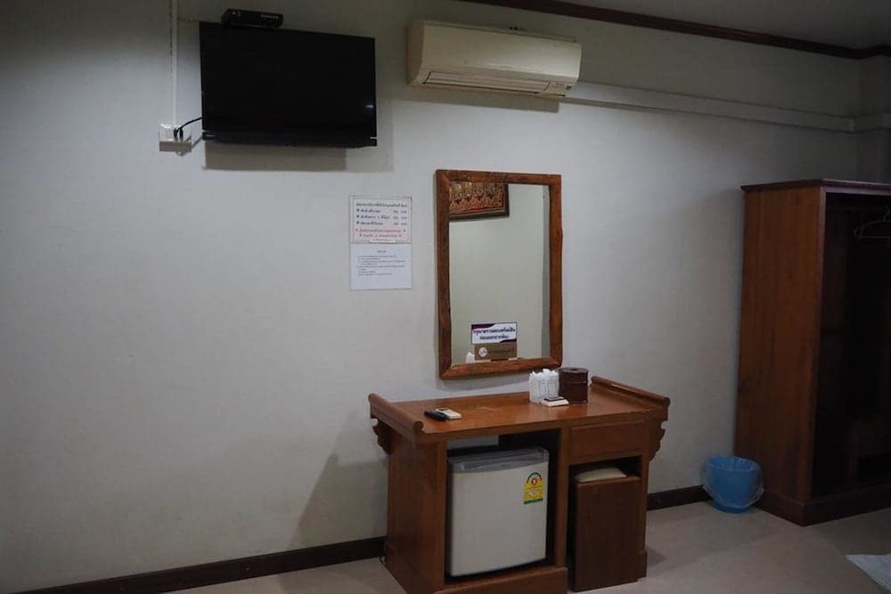 Country Inn 304, Room amenity, photo 5