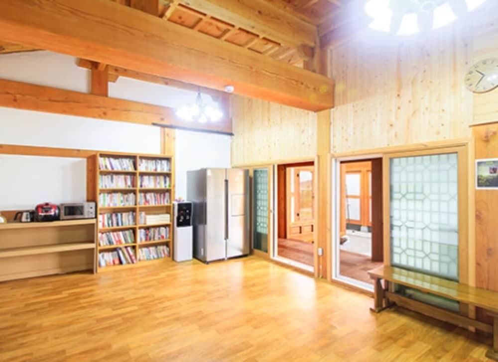 달빛사랑 한옥펜션 객실 사진 2