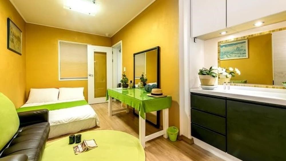 Emotion Pension, Room, photo 3