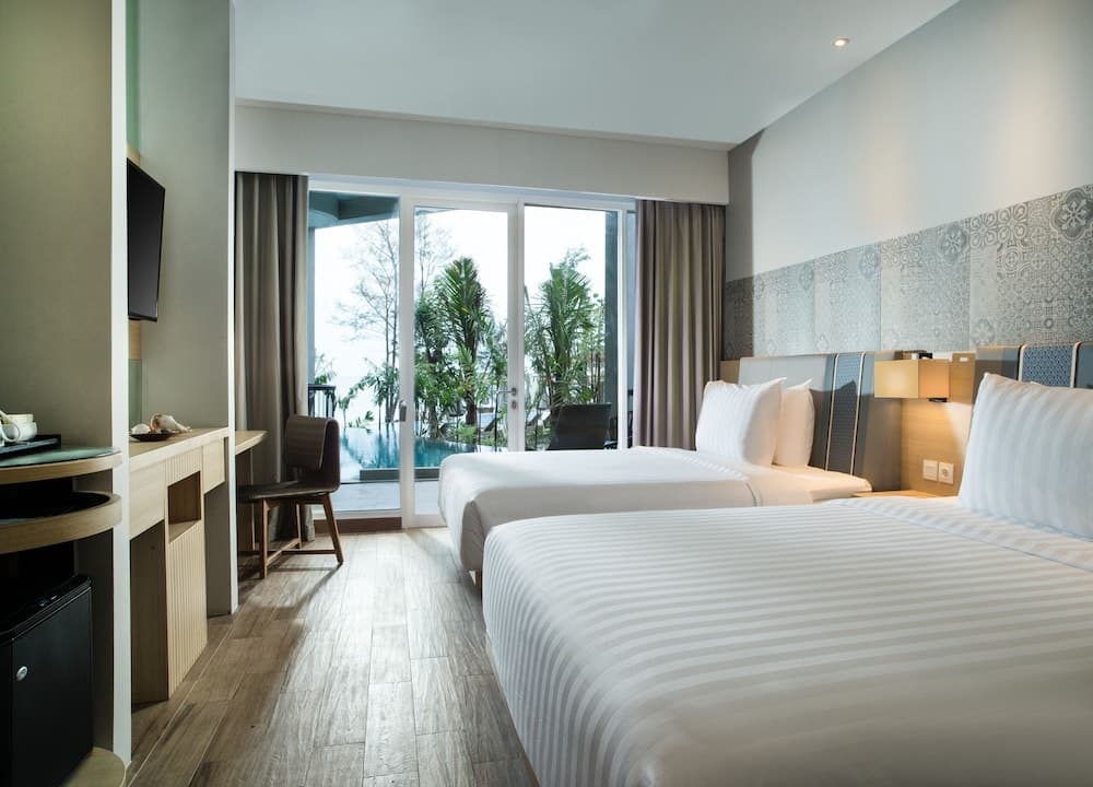 Santika Premiere Beach Resort Belitung, Room, photo 3