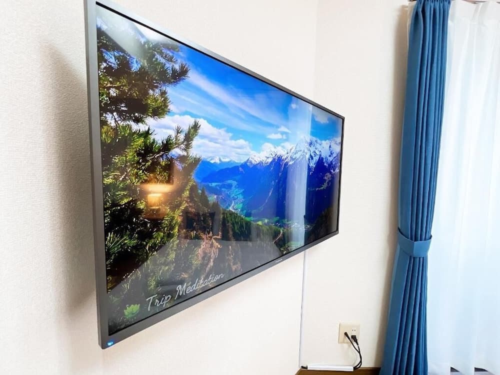 PINE TREE HOTEL, Room, photo 5