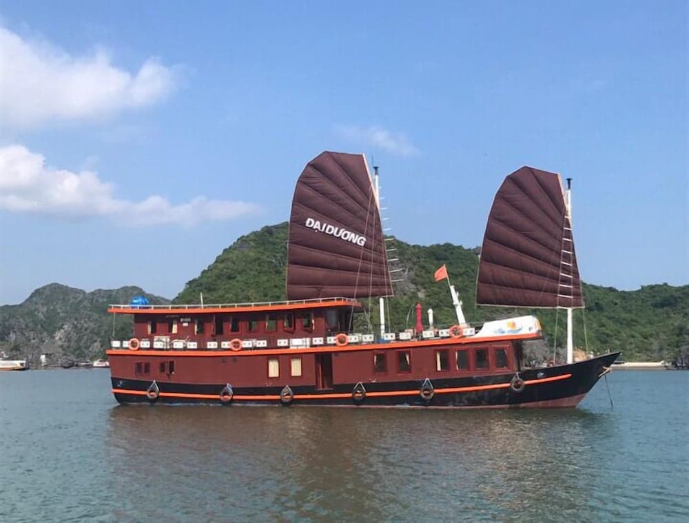 Ocean Cruise, Primary image, photo 1