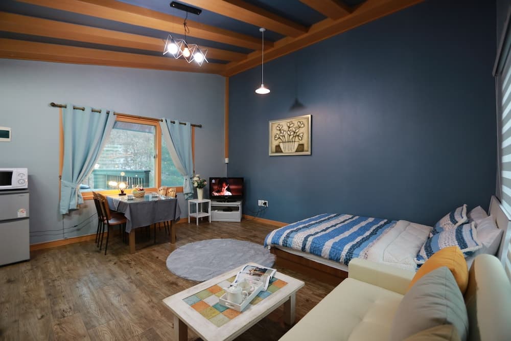 Tirol Pension, Room, photo 5